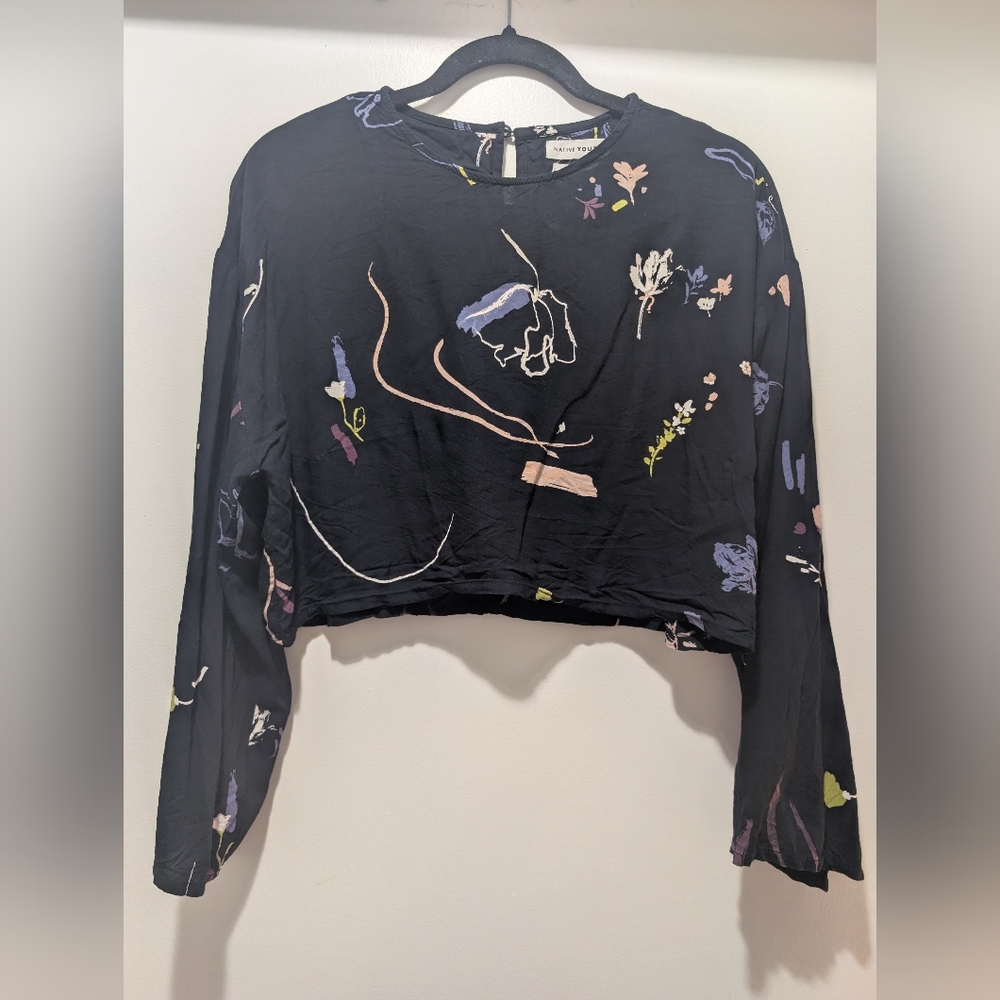 Native Youth Women's Black Crop Floral Top